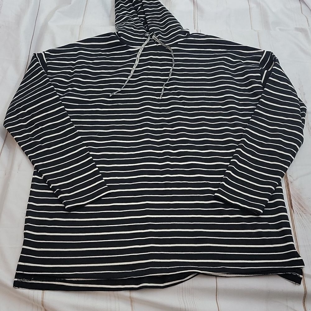 𝅺HOODIE St. John's Bay